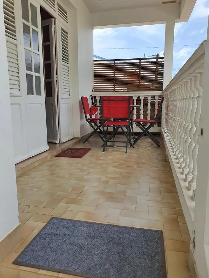 Les 4L Caimite Apartment Le Carbet